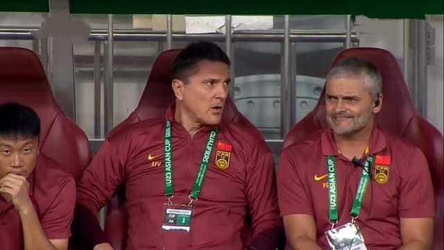 10-0，王钰栋替补独造7球，U23国足轰50+射门，向余望打破进球荒